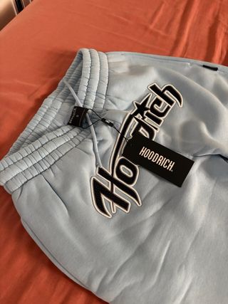 Chándal Hoodrich 65€ SOLO ESTA SEMANA