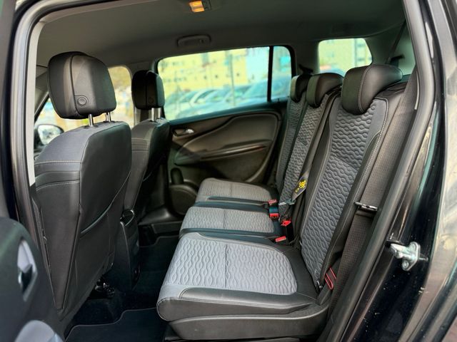Opel Zafira Tourer 2014