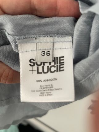 Blusa azul bordada SOPHIE &LUCIE