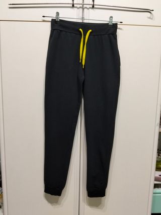 Lotto 4 pantaloni tuta bambino 12 anni