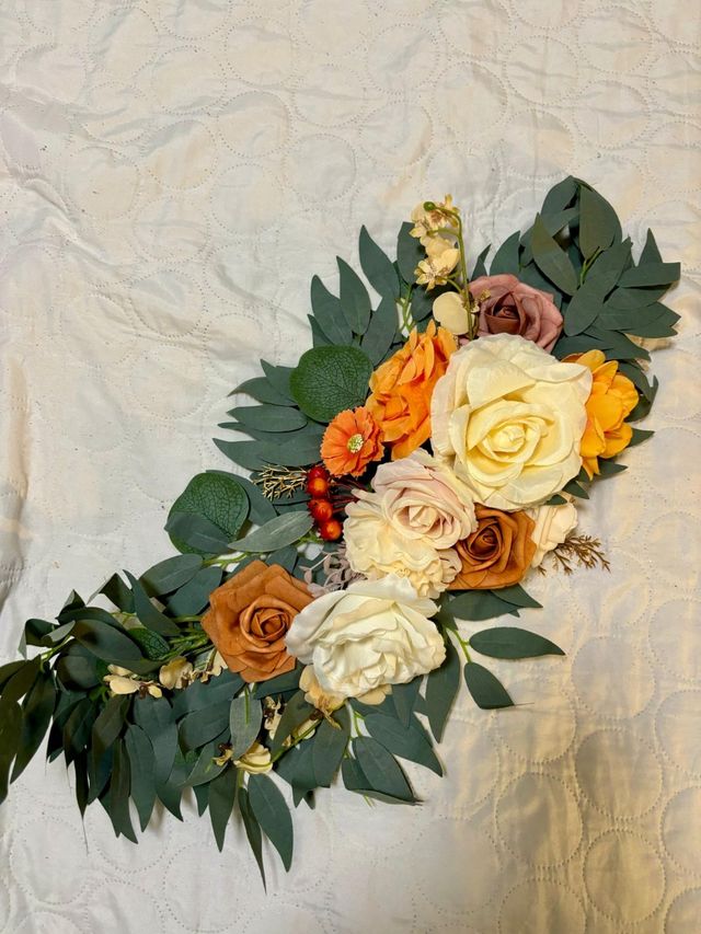 Centro de mesa floral decorativo