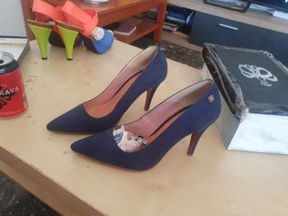 Zapatos de tacón CUPLÉ azul talla 38