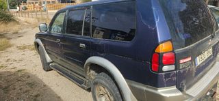 Mitsubishi Montero 2000