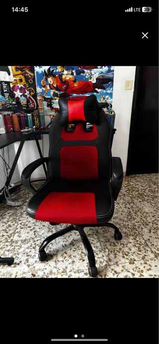 Silla gaming negra y roja