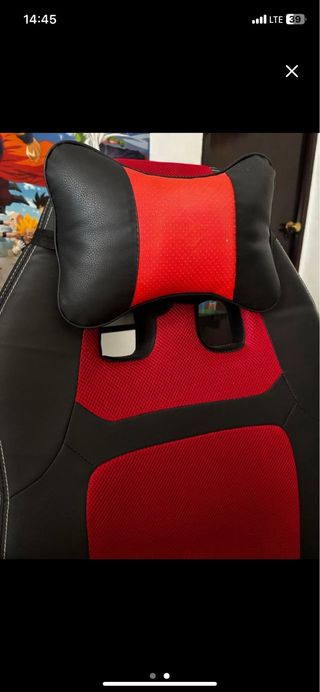 Silla gaming negra y roja