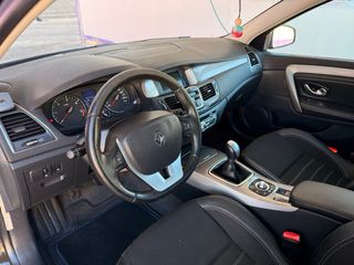 Renault Laguna 2013