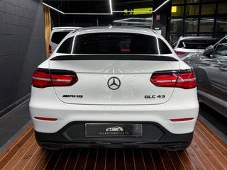 Mercedes-Benz AMG GLC43 Coupé 367cv