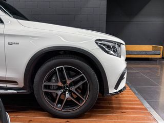 Mercedes-Benz AMG GLC43 Coupé 367cv