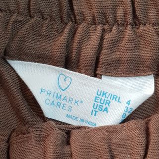 Pantalón corto marrón