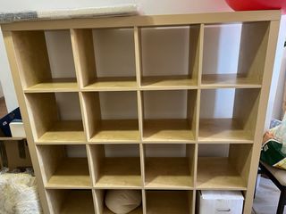 Estantería Ikea madera clara
