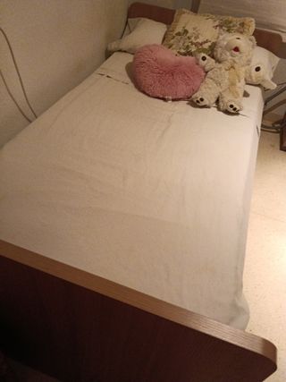 Cama 90cm con 2 cajones y somier