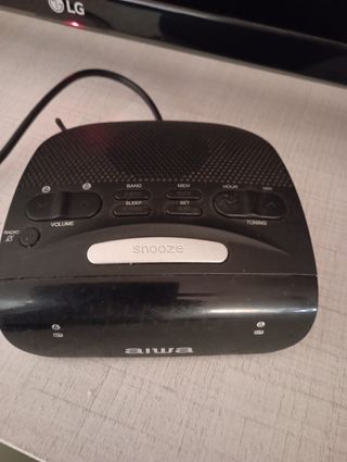 Radio Despertador Aiwa Negro