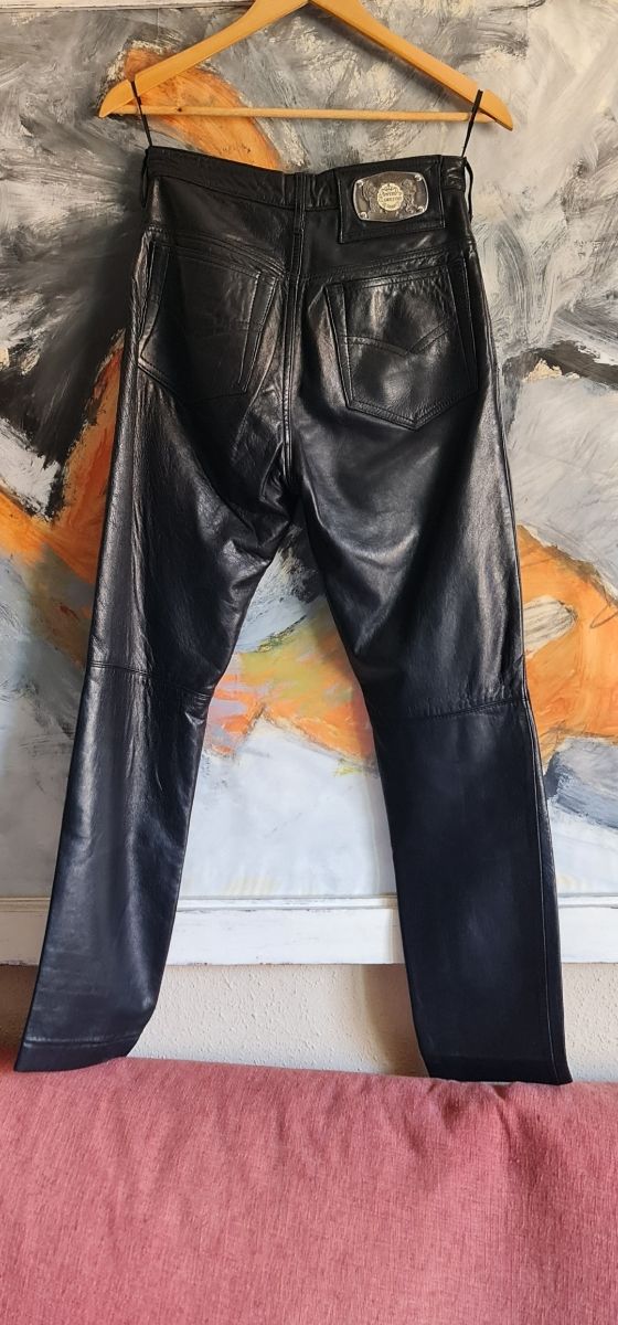 Pantalón Cuero Negro Talla S