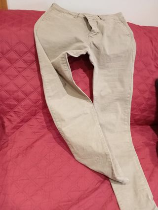 Pantalón Chino Beige Poco Uso