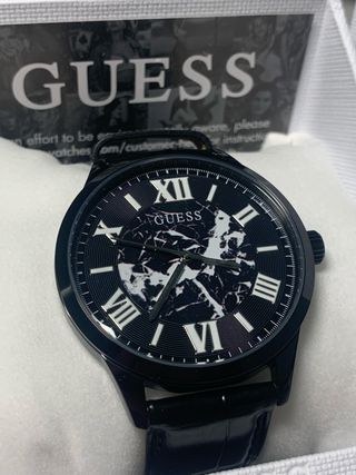 Reloj GUESS Marble Negro – Esfera efecto mármol