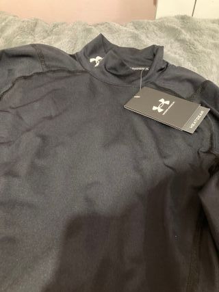 Camiseta compresión cuello Under Armour