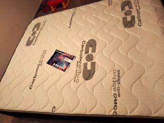 Se vende colchón máximo confort, de fábrica.