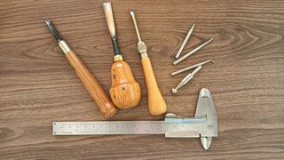 Herramientas de carpintería y tallado