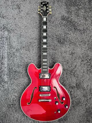 Réplica Gibson ES-355 Vitaminada