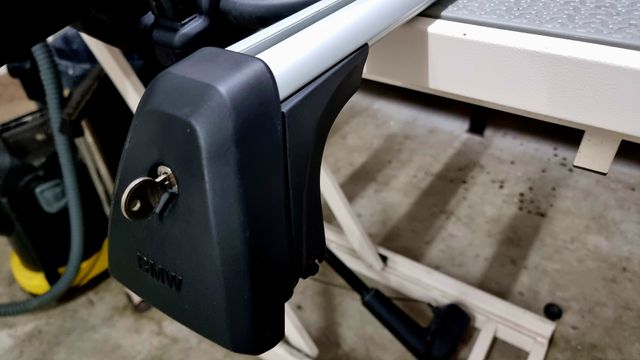 Baca BMW X4 (F26) + 2 Portabicicletas Thule