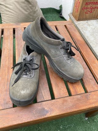 Zapatos de seguridad grises