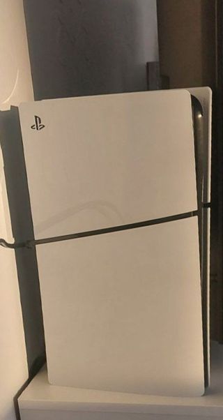 PS5 Slim Blanca + mando+GTA 5