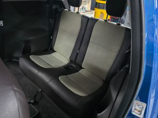 Toyota iQ 2010