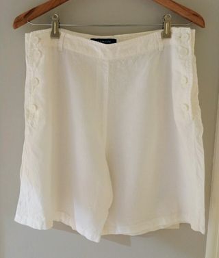 Bermudas Lloyds blancas