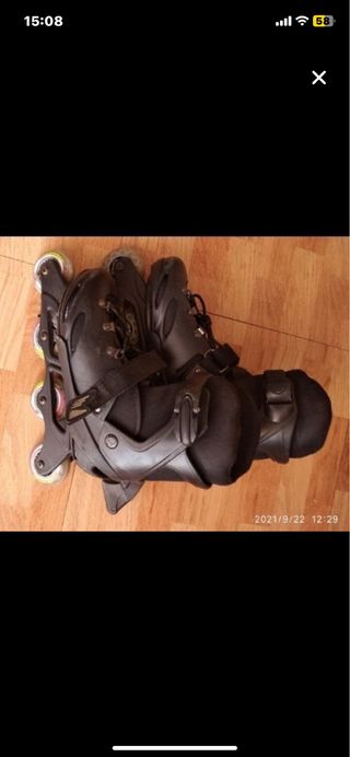 Patines en línea negros