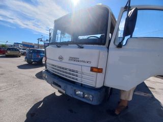 Camión Nissan C-3458