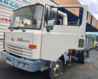 Camión Nissan C-3458