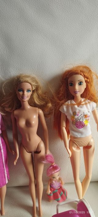 Set 3 Barbie + 3 Simba + Giochi