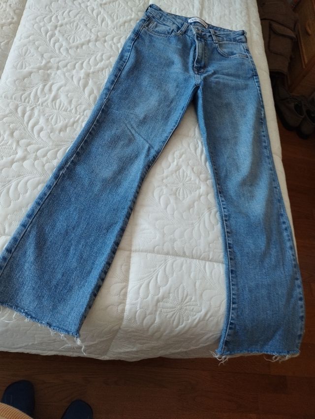 Pantalón vaquero Zara Talla S