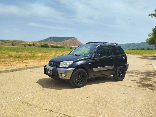 Toyota RAV4 2004