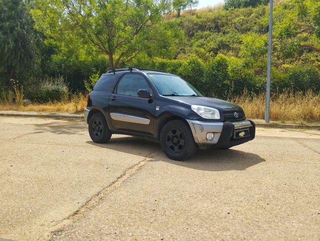 Toyota RAV4 2004