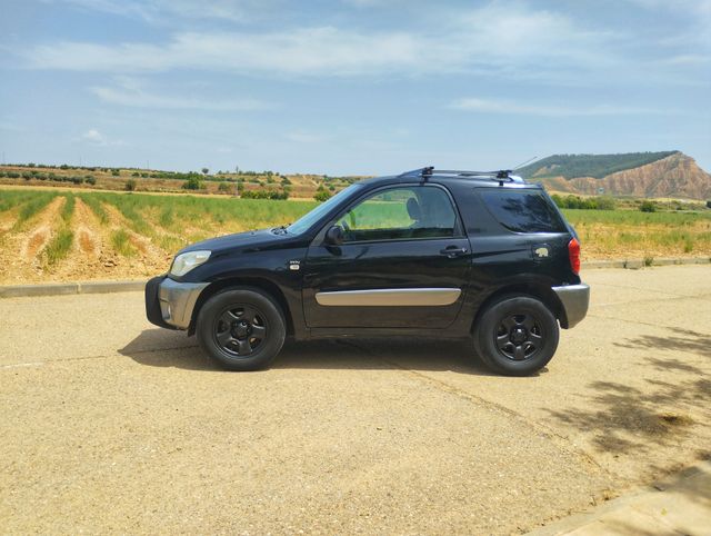 Toyota RAV4 2004