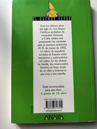 Un hoyo profundo al pie de un olivo (Cuentos, M...