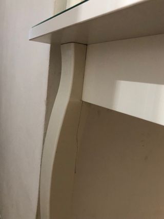 Tocador blanco espejo Ikea sin cajoneras superiore