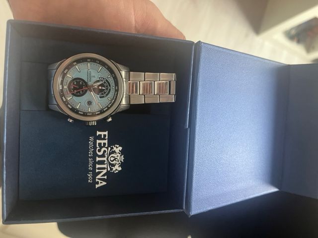 Reloj Festina Chronograph Plata y Azul