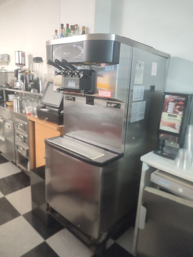 Máquina de Yogur Helado Taylor C712-58