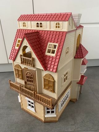 Casa Sylvanian Families Grande con luz 3