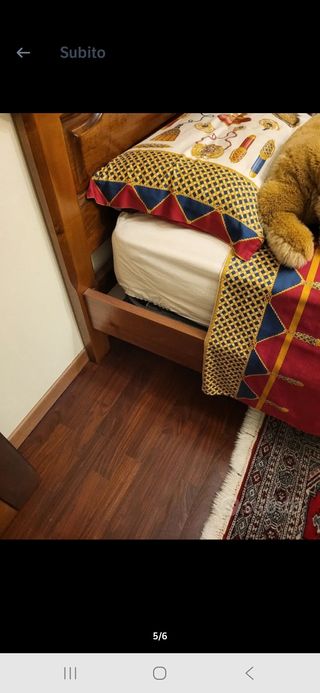 Letto singolo noce massello con comodino
