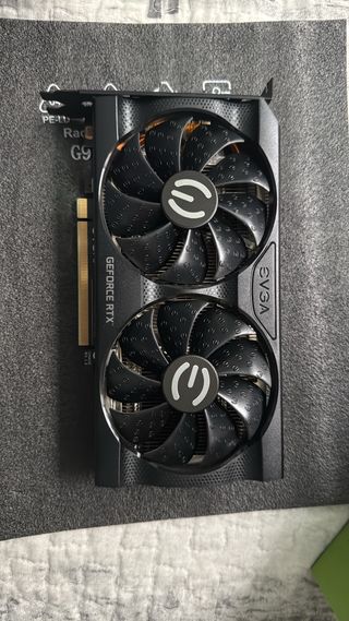 Tarjeta Gráfica EVGA GeForce RTX 3060 12GB