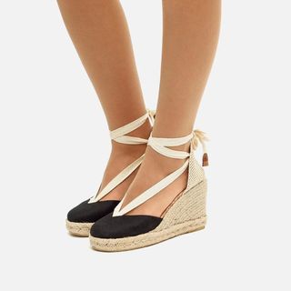 Sandalias cuña LOUISA mujer beige/negro