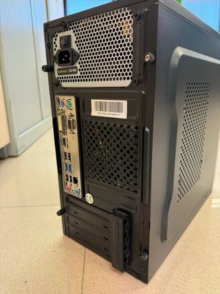 2 Ordenadores i3 8100 8GB SSD 500GB W10
