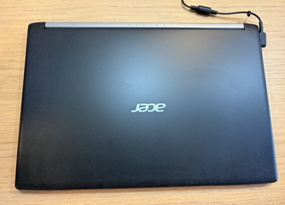 Portátil Intel Core 8GB RAM 256GB SSD