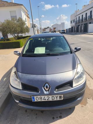 Renault Clio 2005