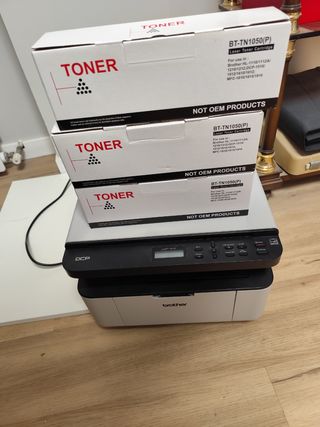 Stampante Brother DCP-1510 con 3 toner regalo.