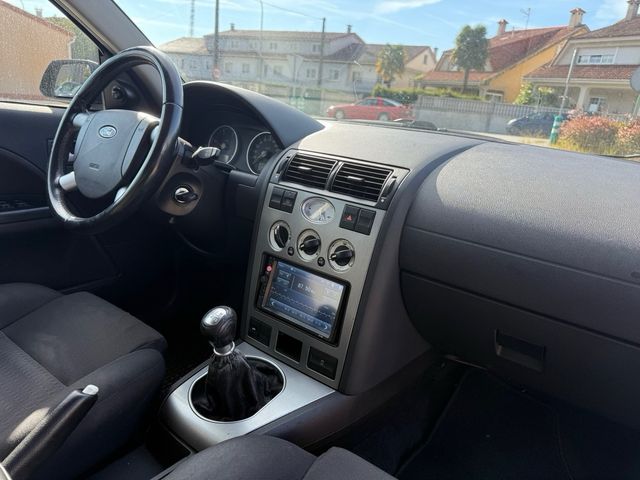 Ford Mondeo Familiar TDCI 
