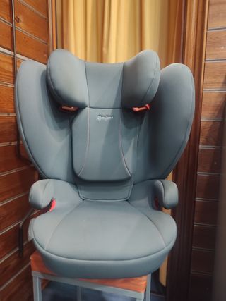 Silla coche Cybex gris